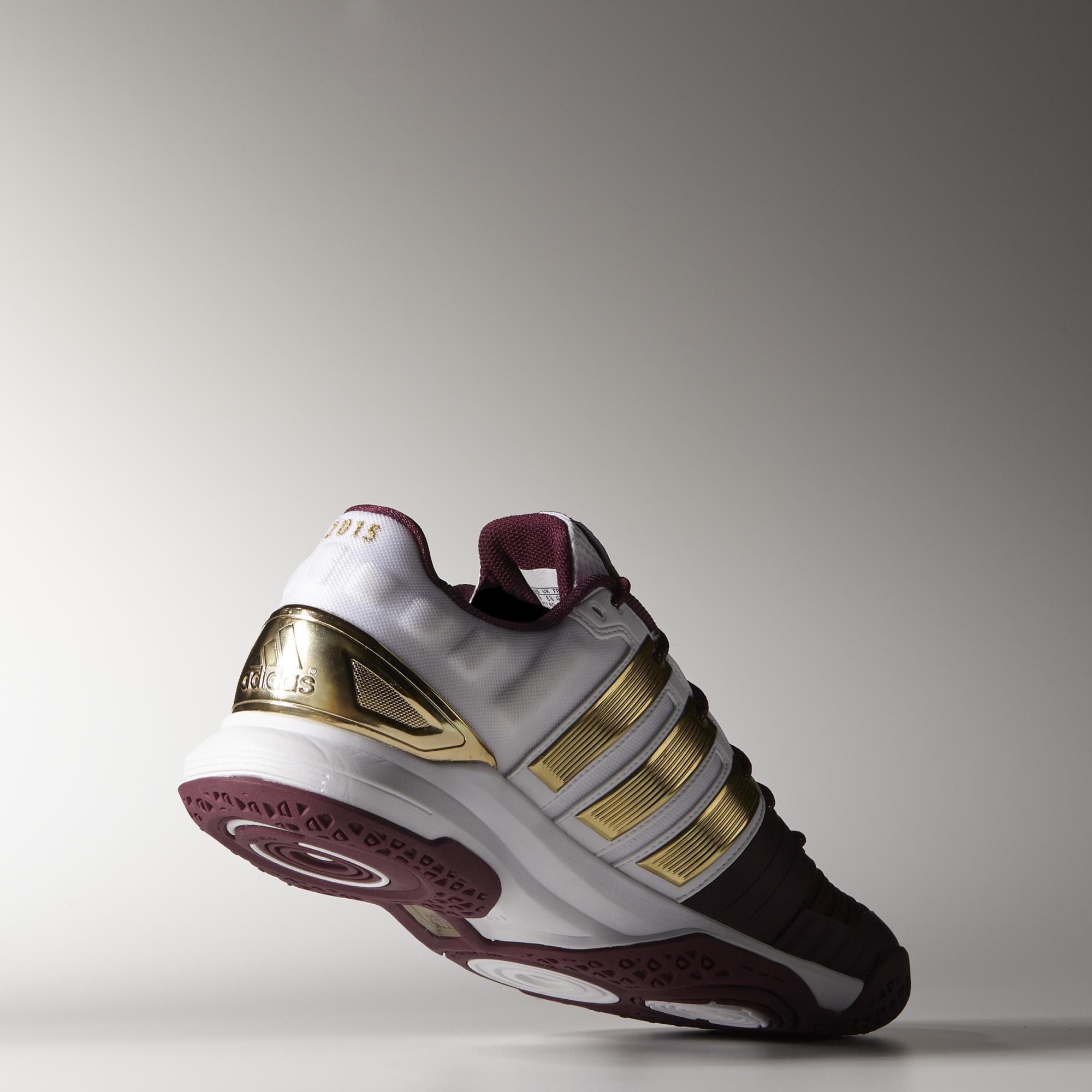 chaussures adidas qatar adipower stabil 2015